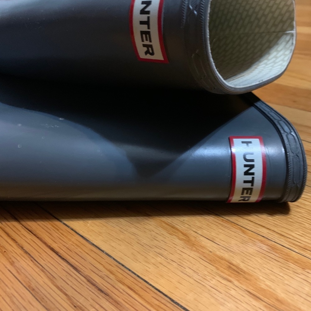 Hunter Gray Tall boots ❣️ gently used❣️ - Picture 4 of 7